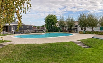 Amazing home in Stavenisse with swimming pool 3