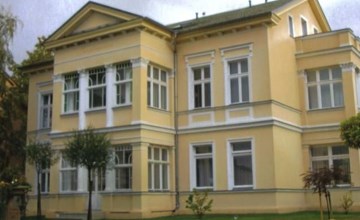 Strandnahe Ferienwohnung in Gründerzeitvilla 2