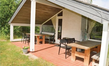 Awesome home in Jerup with WiFi 3