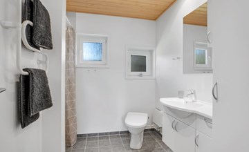 "Rohan" - 700m from the sea 2