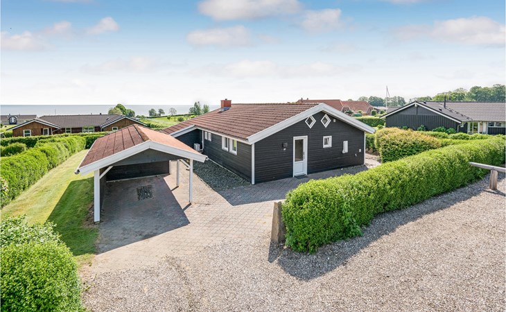 Cozy home in Sjølund with sauna 1