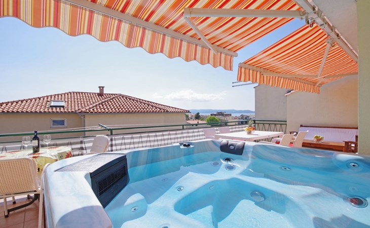 Apartment mit drei Schlafzimmern, Whirlpool und Meerblick 1