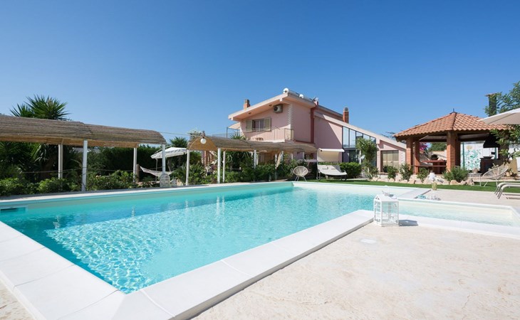 Angenehmes Haus mit privatem Pool 1