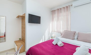 Lovely apartment in Pula with WiFi 2