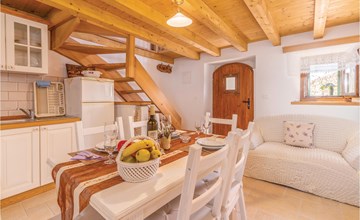 Amazing home in Lubenice with WiFi 3