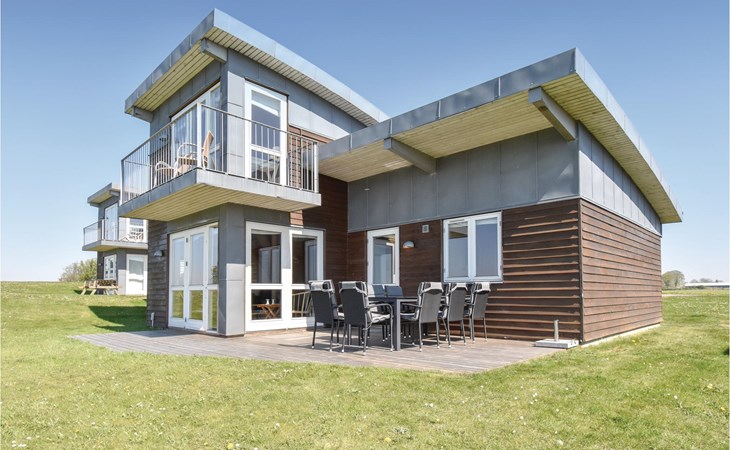 Stunning home in Faaborg with kitchen 1