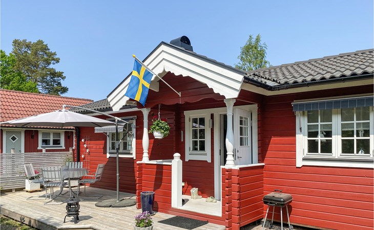 Amazing home in Boxholm 1