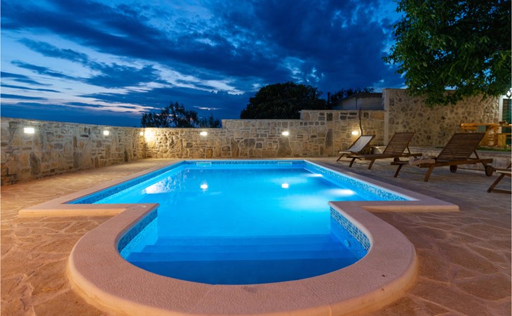 2 bedroom beautiful home in Benkovac 1