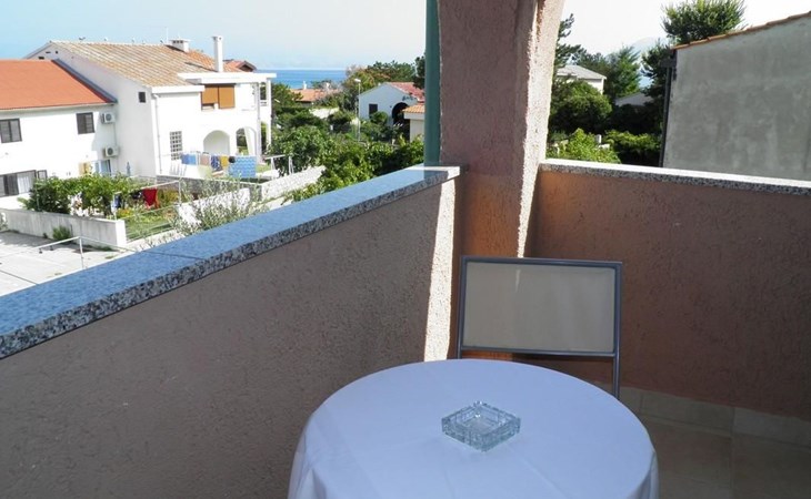 Wohnung in Baška mit Eigenem Balkon und Meerblick 1