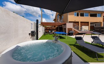 Lovely apartment in Skabrnja 2