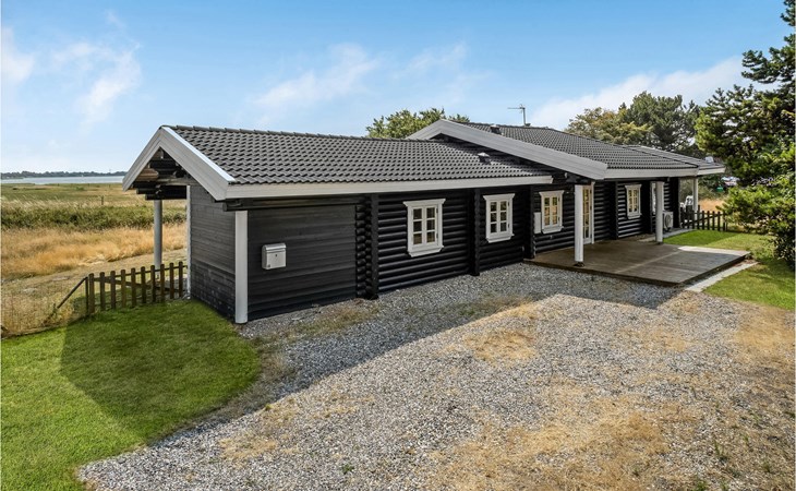 Nice home in Gørlev with house sea view 1