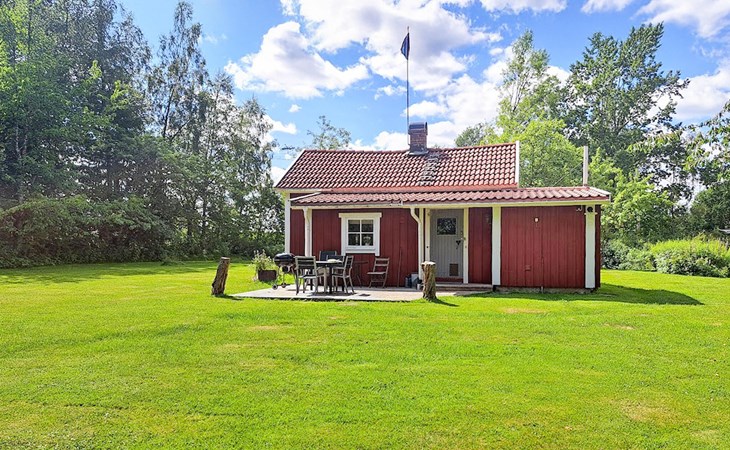 2 bedroom gorgeous home in Malmbäck 1