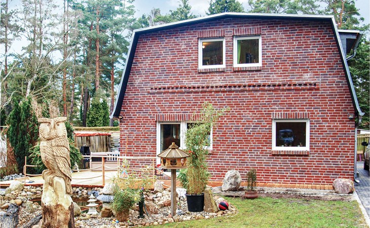 4 bedroom gorgeous home in Berlin 1