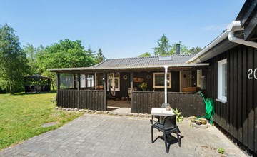 4 bedroom beautiful home in Skjern 2