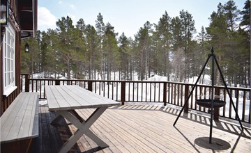 Cozy home in Hovet with kitchen 3