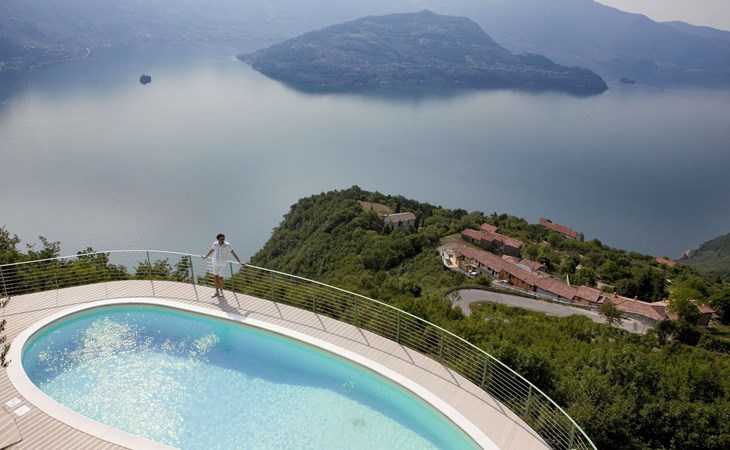 Mantegna - garten mit seeblick und schwimmbad 1
