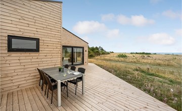 Nice home in Skjern with WiFi 3