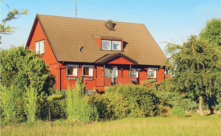 Cozy home in Strängnäs with sauna 1