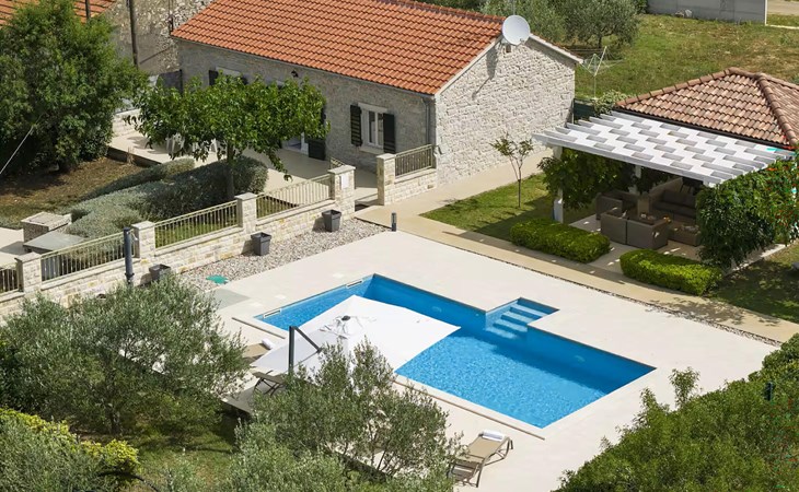 Nice home in Debeljak with private swimming pool, can be inside or outside 1