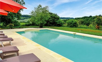 Stunning home in Bon Encontre 2