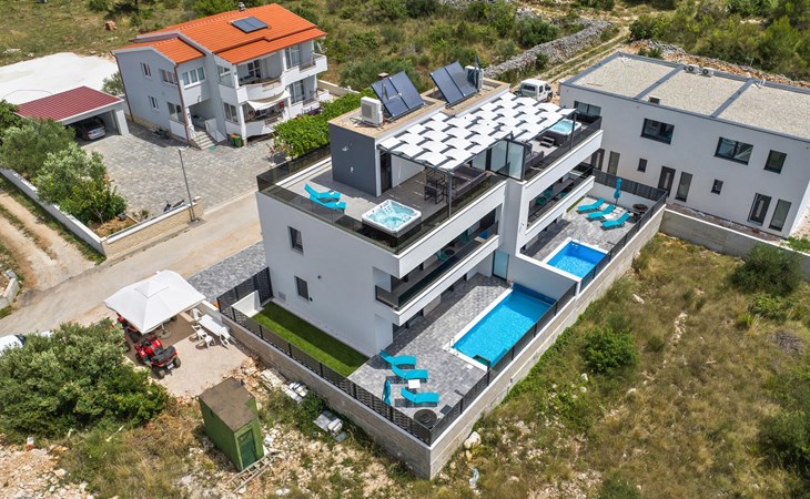 Gorgeous home in Srima 1