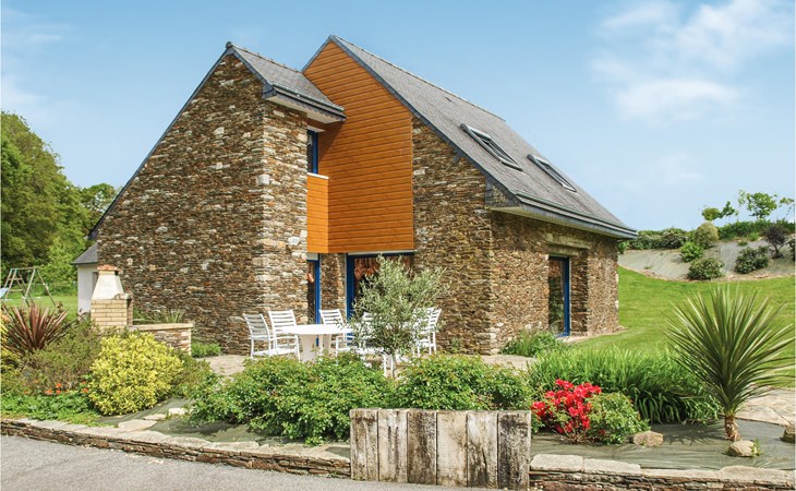 Beautiful home in St Martin des Pres 1