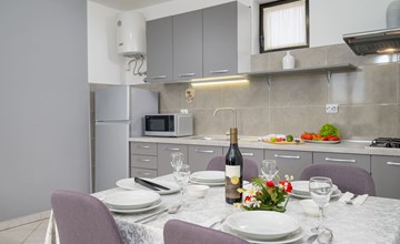 Stilvoll eingerichtete Ferienwohnung 4 3