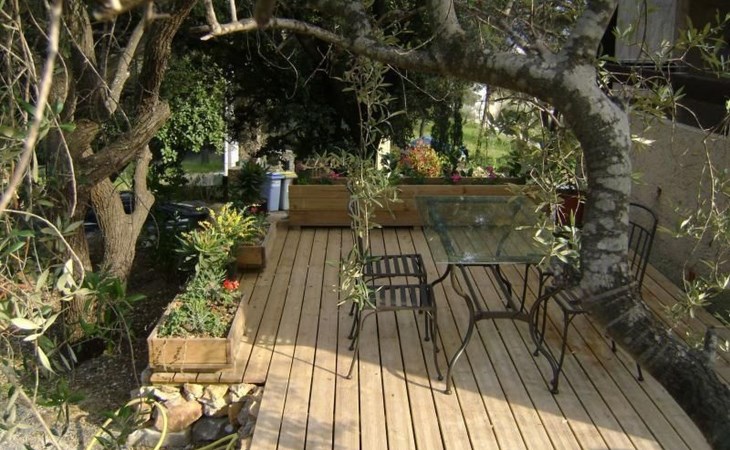 mit Terrasse, mitten in der Natur 1