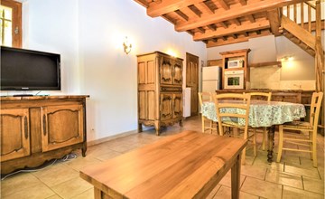 Nice home in Maillane with WiFi 3