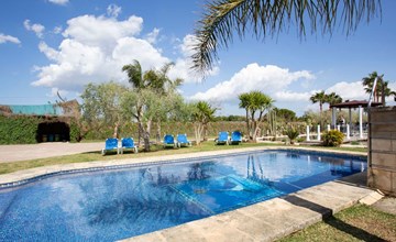 Finca mit Tennisplatz und Schwimmbad 3
