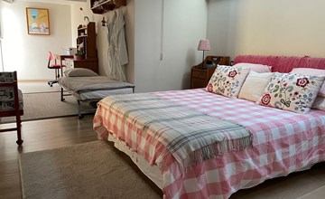 Haus mit beheiztem Schwimmbad, Berg- und Meerbli 3