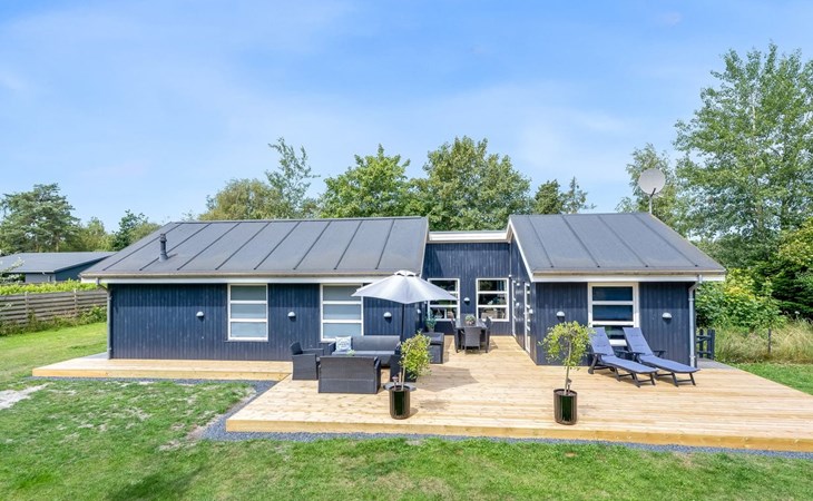 "Binta" - 800m from the sea 1