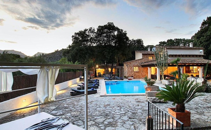 Spektakuläre neu renovierte Villa in Pollensa 1