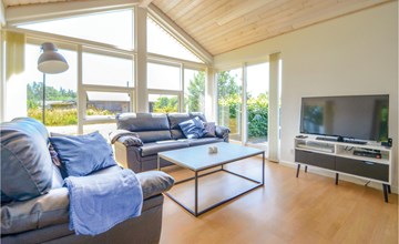 Beautiful home in Ebeltoft with WiFi 2