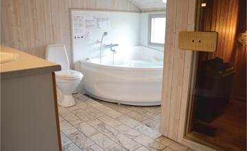 Amazing home in Ringkøbing with sauna 3