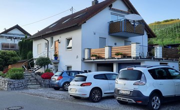 im Haus Hurst im goldenen Weindorf 2