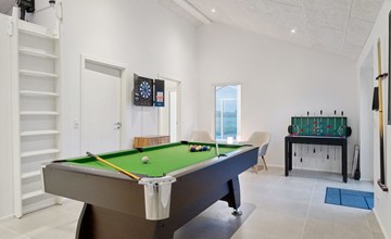 "Christian" - 600m from the sea 3