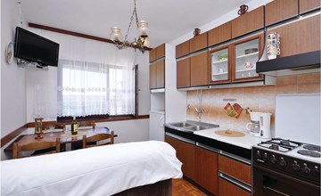 Lovely apartment in Starigrad Paklenica 2