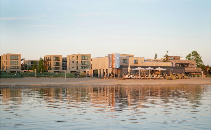 Beach front apartment in Lembruch/Dümmer See 1