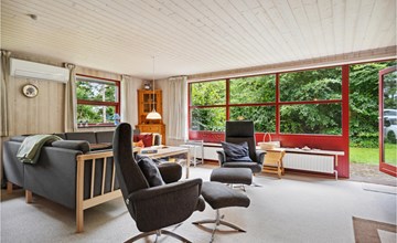 5 bedroom amazing home in Ulfborg 3