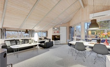 Lovely home in Ebeltoft with WiFi 3