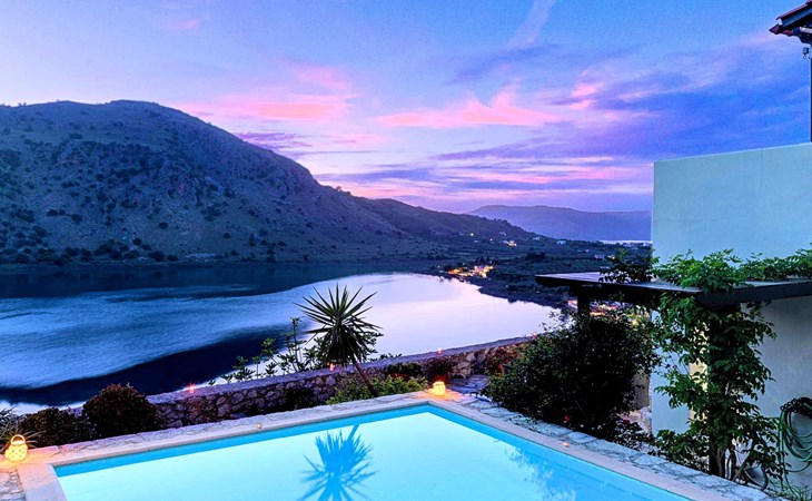 Ferienvilla "Du Lac Omega" mit privatem Pool 1