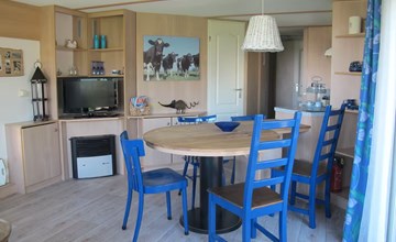 Chalet de Ooievaar at Oudesluis campsite 3