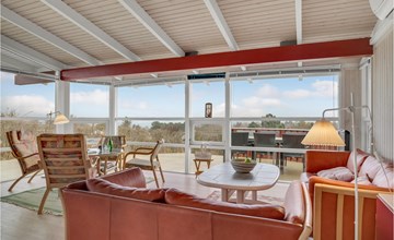 4 bedroom lovely home in Hundested 3