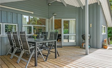 Gorgeous home in Dronningmølle 2
