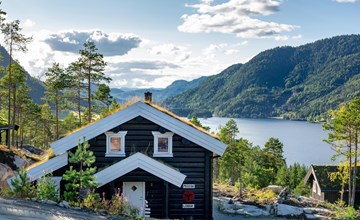 Moose Lodge | 6p | With Sauna & Water View 2