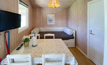 Nice home in Färjestaden with house sea view 3