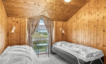 "Annemone" - 600m from the sea 2