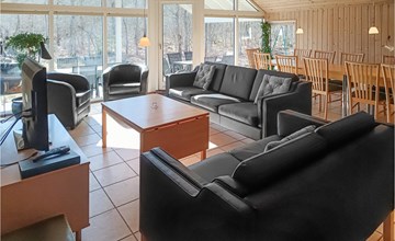 Pet friendly home in Köpingsvik 2