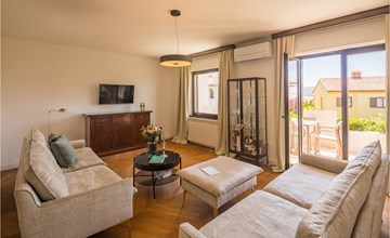 4 bedroom gorgeous apartment in Medulin 3